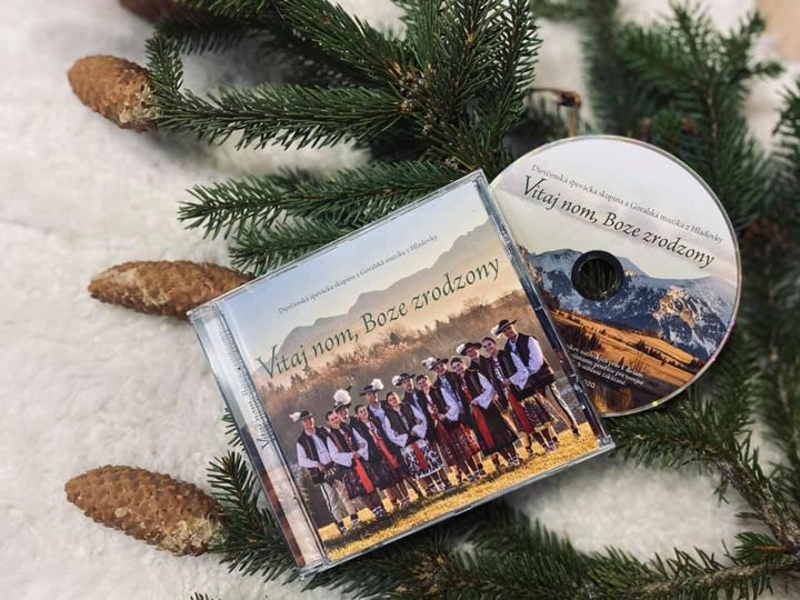 Dievčenská spevácka skupina z Hladovky vydala vianočné CD ,,Vitaj nom, Boze zrodzony”